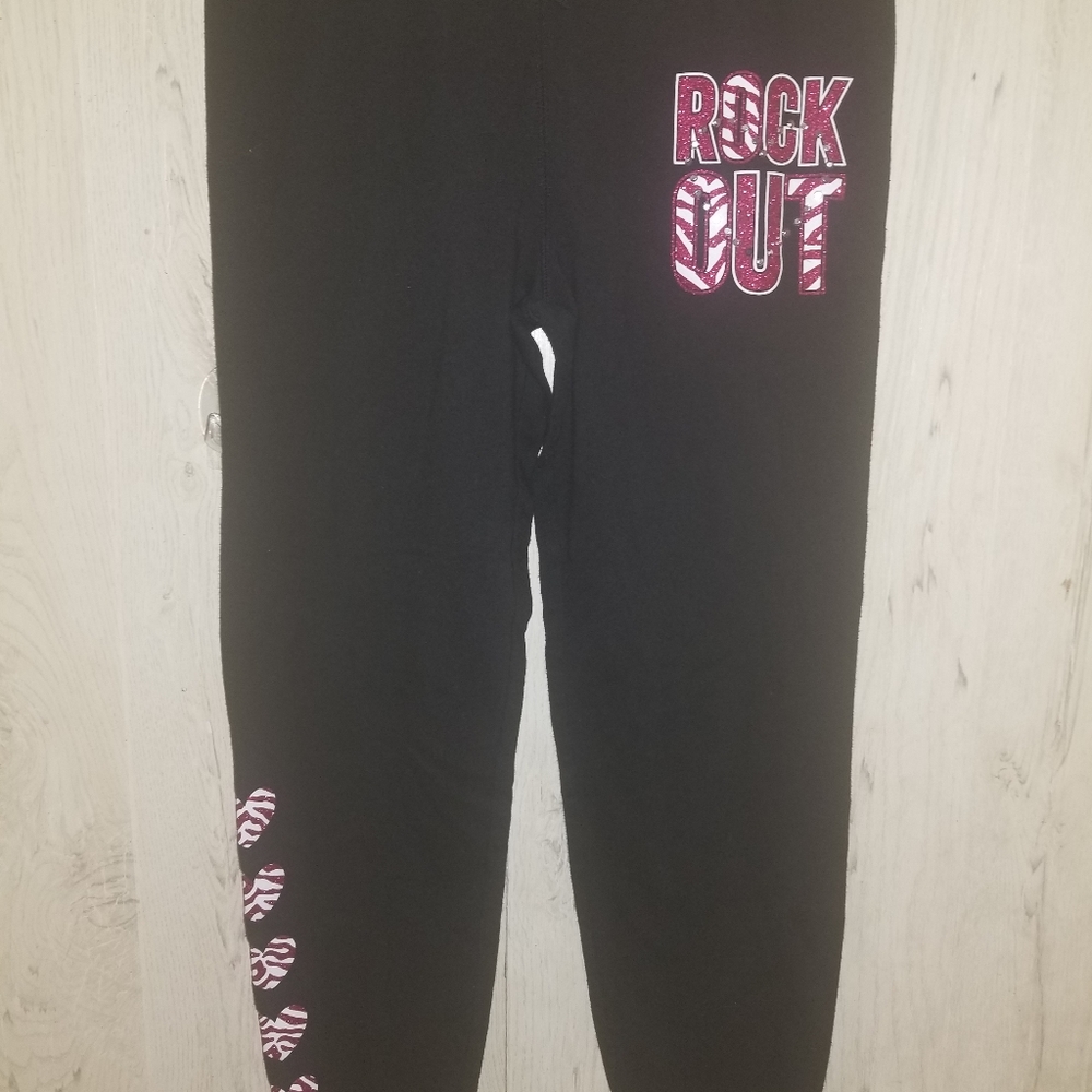 Black sweatpants
